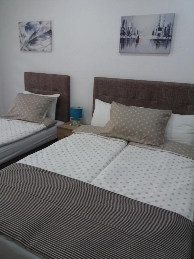 Apartments Karic Aerodrom Tuzla Dubrave Gornje Dış mekan fotoğraf