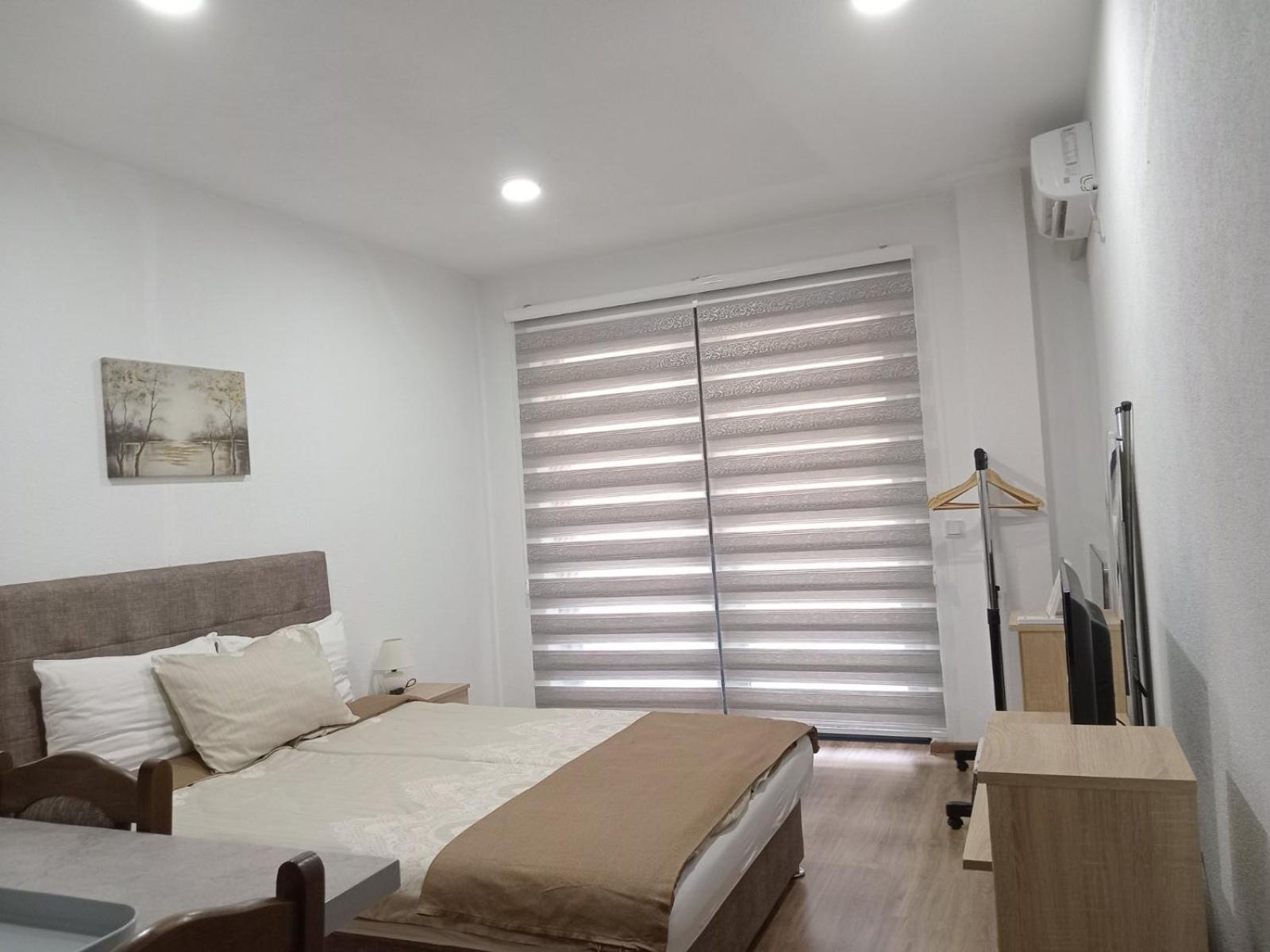 Apartments Karic Aerodrom Tuzla Dubrave Gornje Dış mekan fotoğraf
